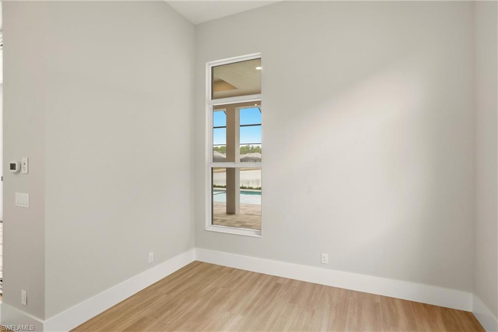 9661 Moonflower Ln Property Photo 12