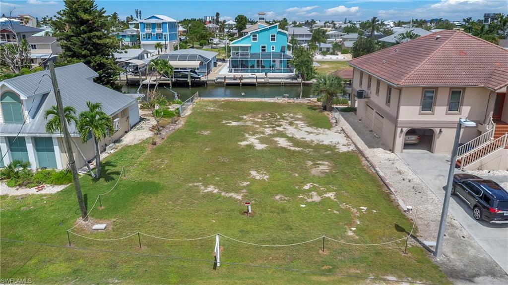 185 Egret St Property Photo 5