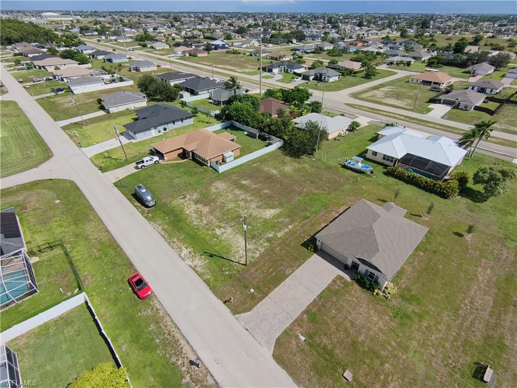 1920 24th Ter Property Photo 4