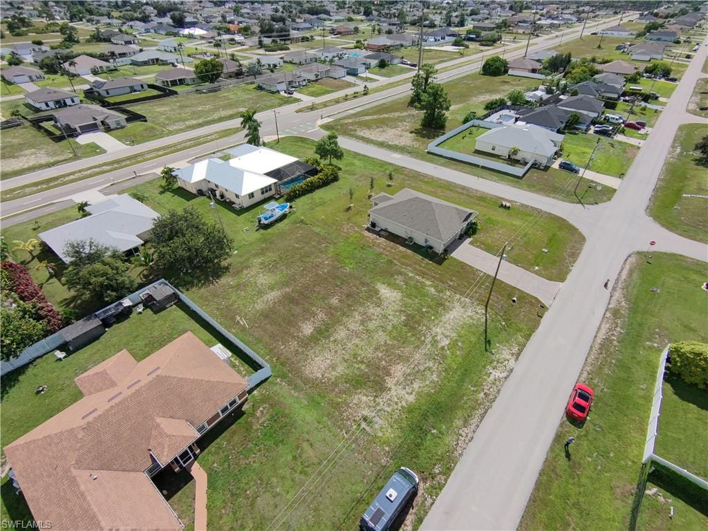1920 24th Ter Property Photo 5