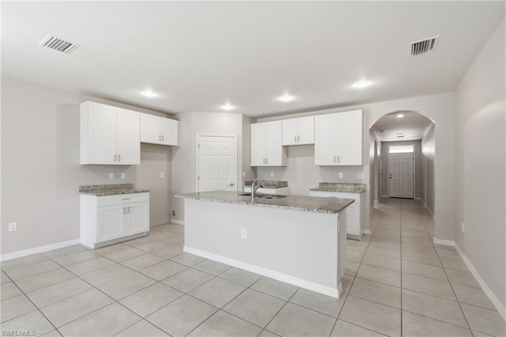 27580 Los Amigos Ln Property Photo 2