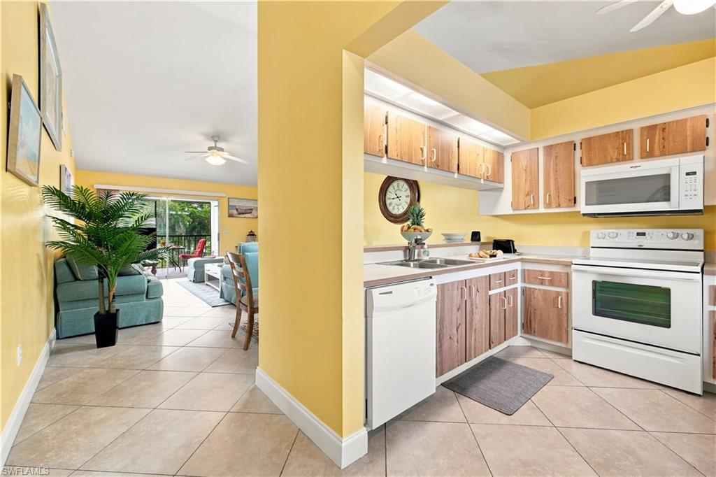 13090 Cross Creek Ct 209 Property Photo 3