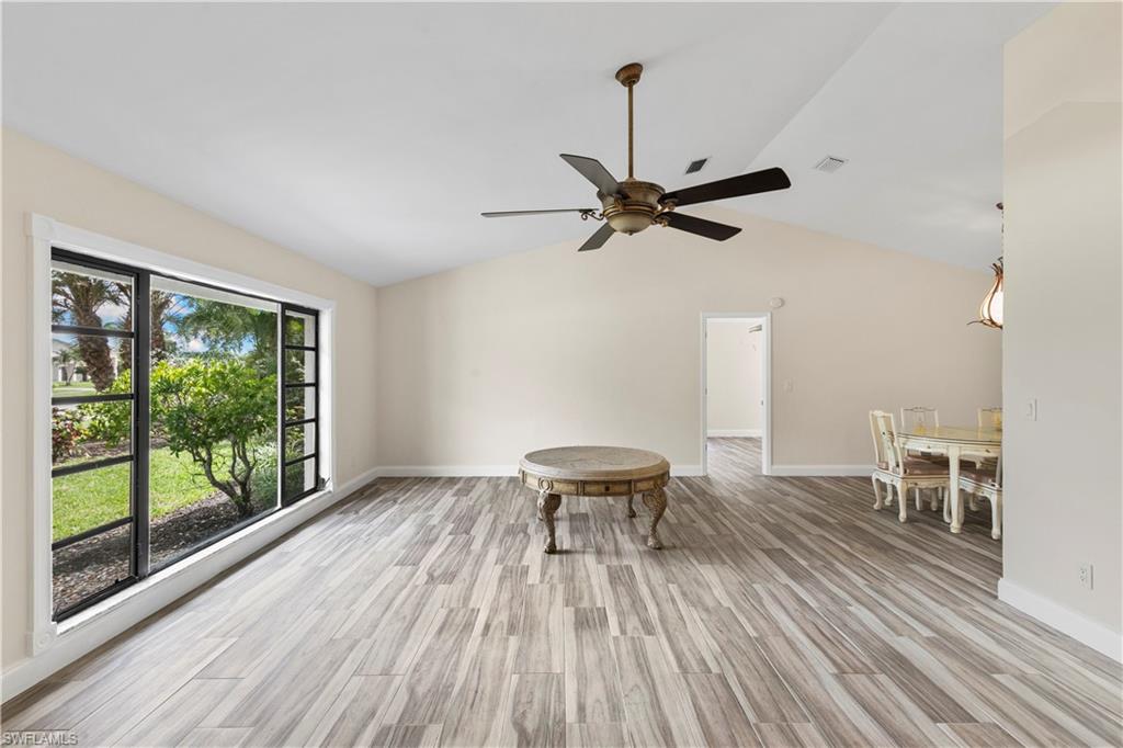 2010 Imperial Golf Course Blvd Property Photo 6
