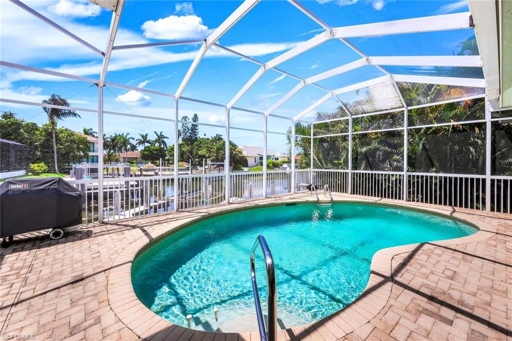 200 Barfield Dr Property Photo 4