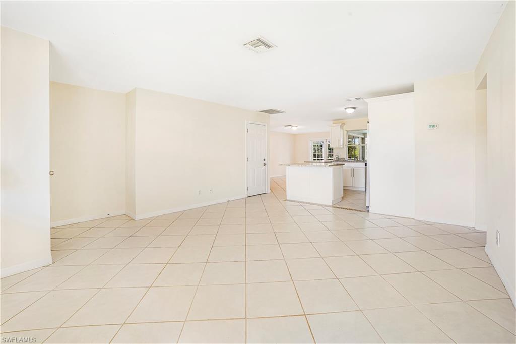 1224 21st Pl Property Photo 2