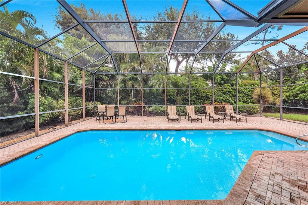 3490 Wild Indigo Ln Property Photo 2