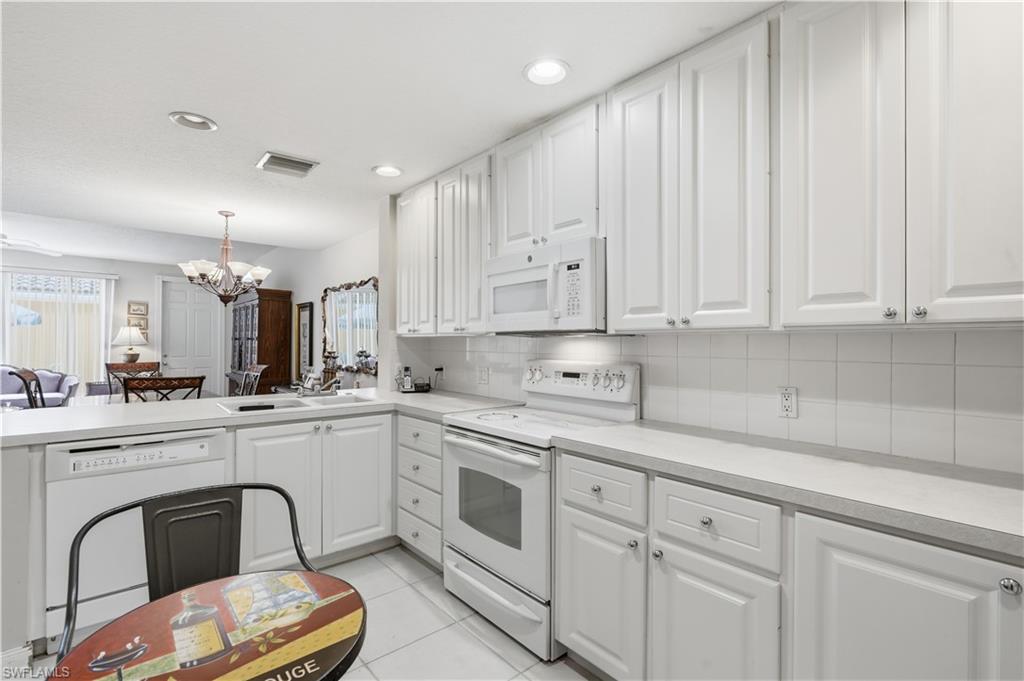 28706 Alessandria Cir Property Photo 10