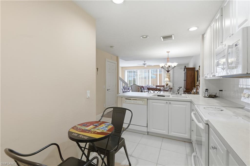 28706 Alessandria Cir Property Photo 11