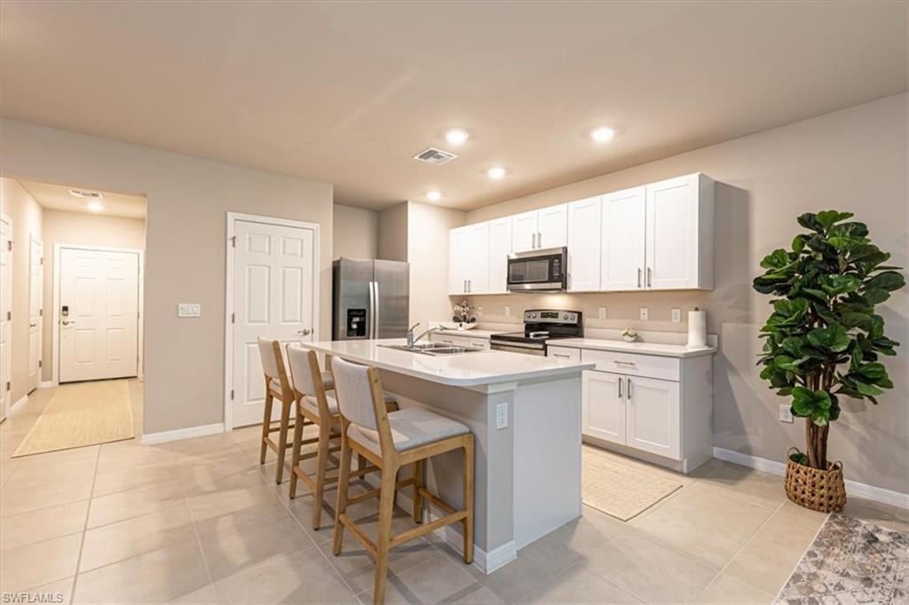 15457 Wildflower Cir Property Photo 4
