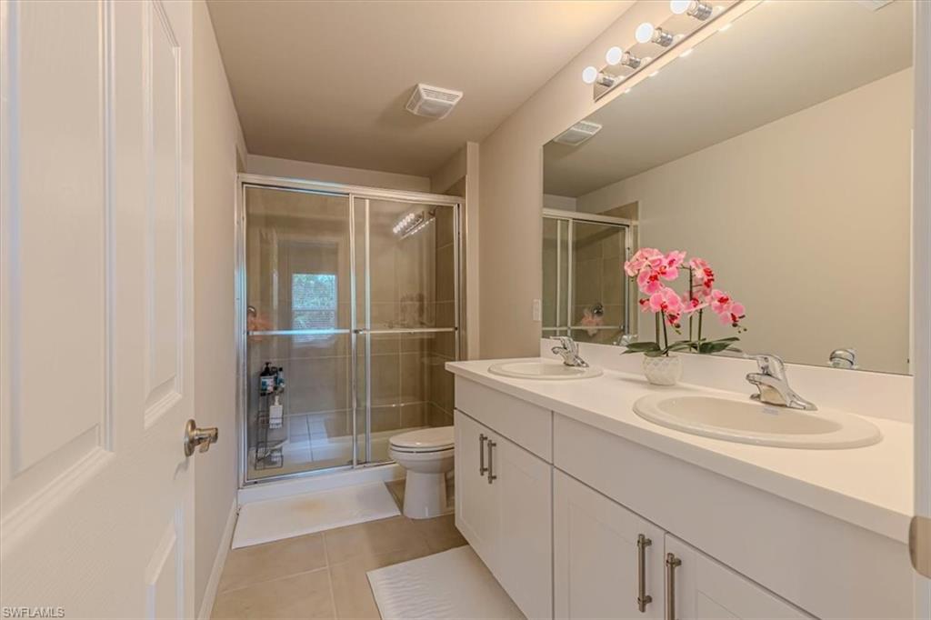15457 Wildflower Cir Property Photo 16