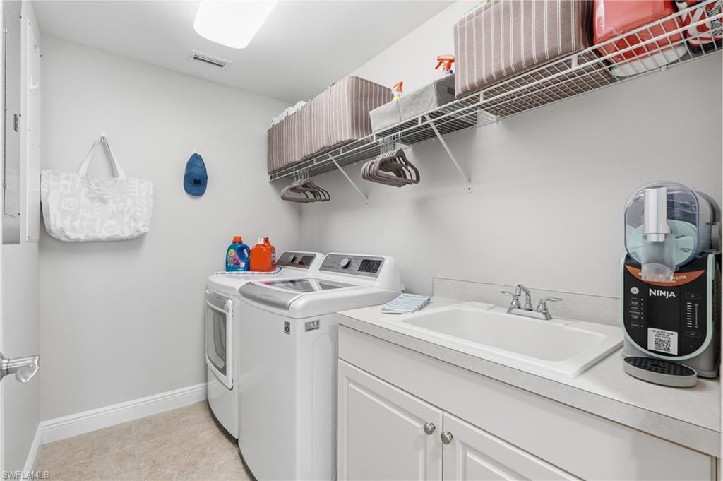4182 Bay Beach Ln 754 Property Photo 21