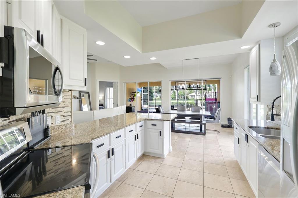 28032 Eagle Ray Ct Property Photo 8