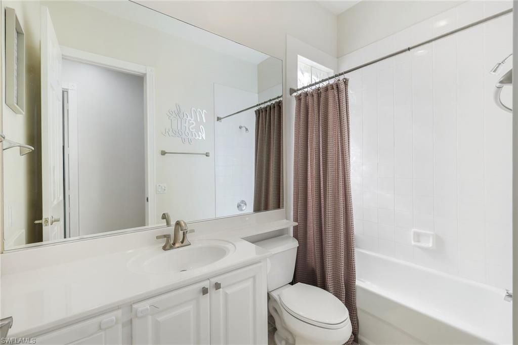 28032 Eagle Ray Ct Property Photo 13