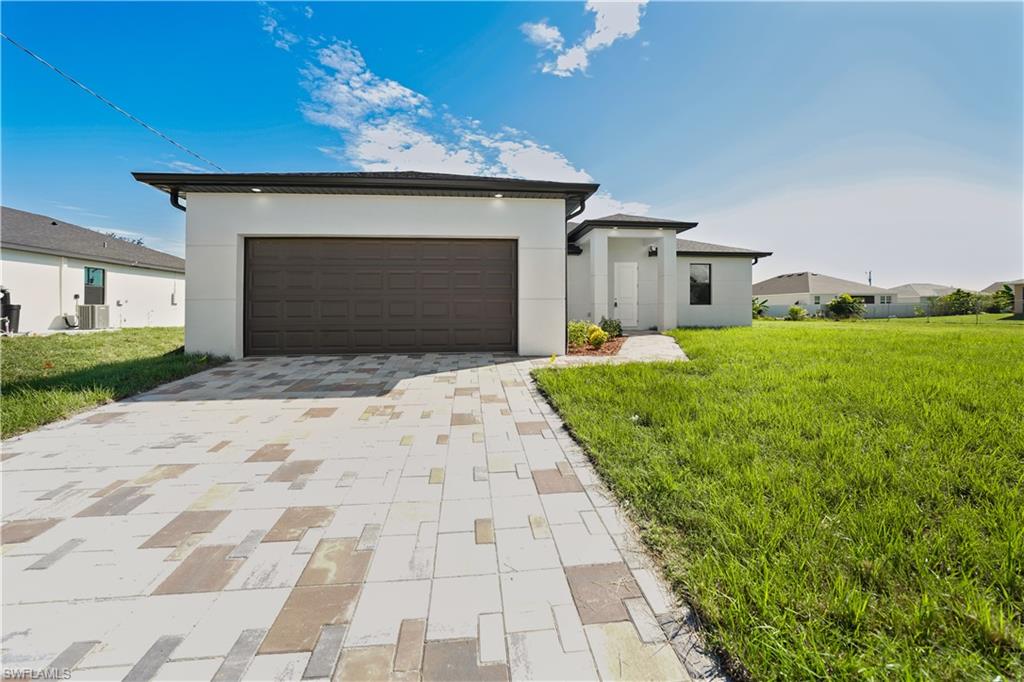 2458 9th TER Property Photo 1