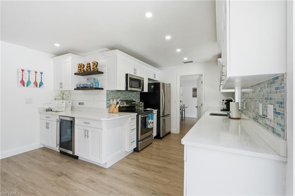 2965 Woodside Ave Property Photo 17