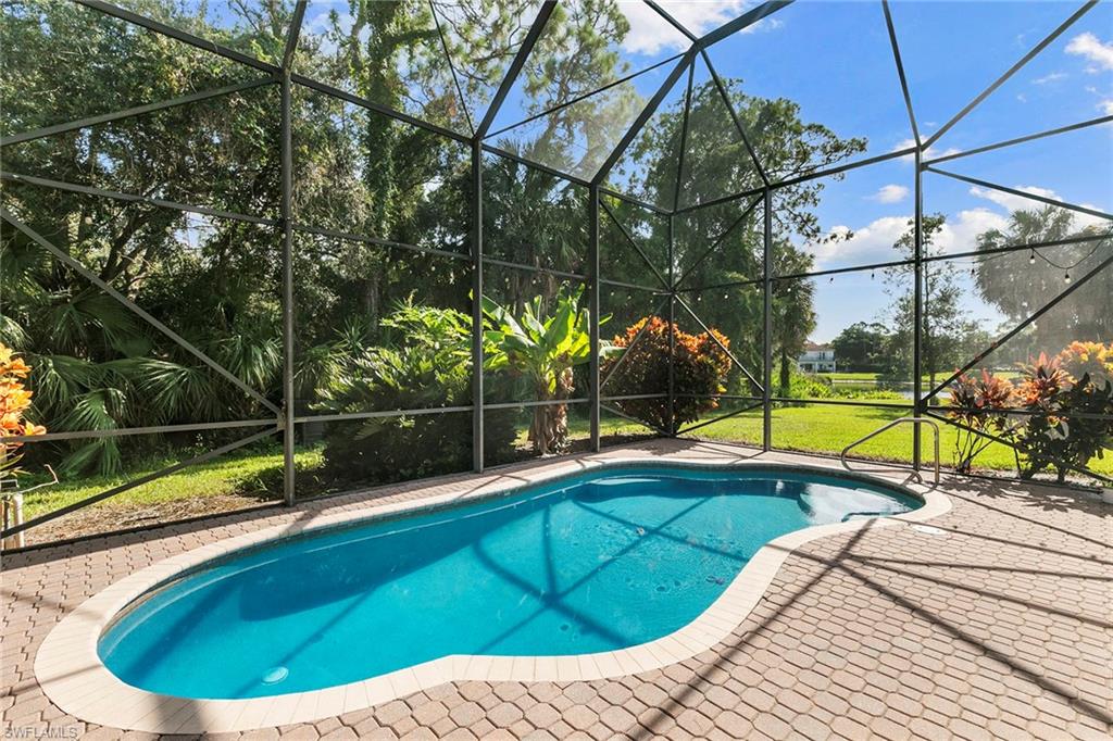 1380 Areca Cv Property Photo 4