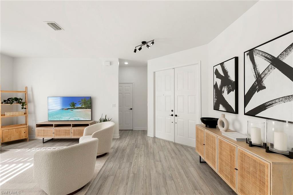 1380 Areca Cv Property Photo 21