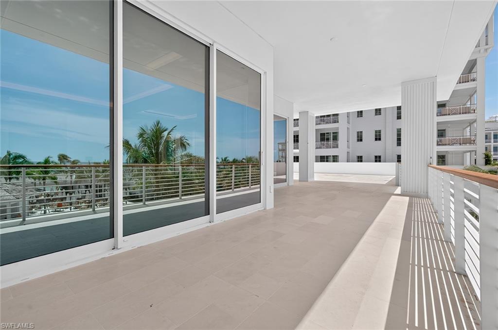 901 Gulf Shore Blvd N A-203 Property Photo 16