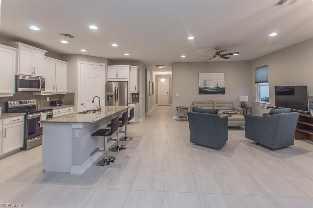 14670 Catamaran Pl Property Photo 4