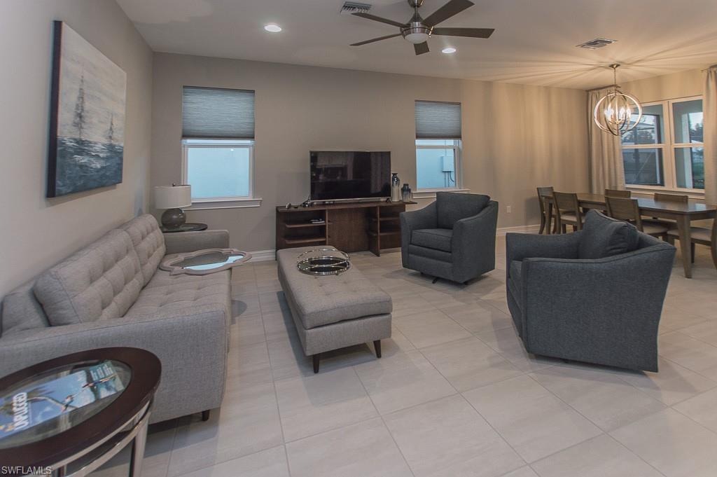 14670 Catamaran Pl Property Photo 6