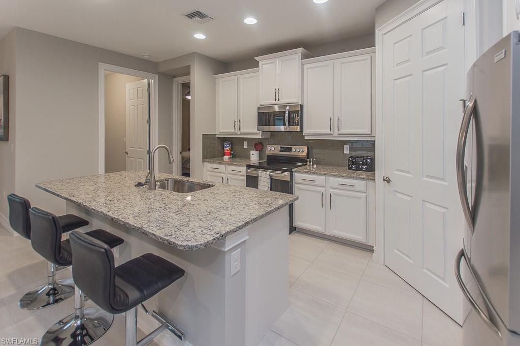 14670 Catamaran Pl Property Photo 8