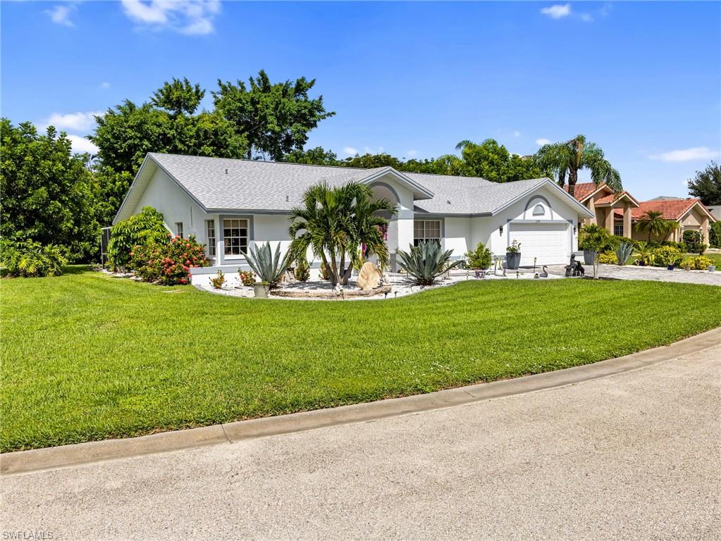 22690 Island Lakes Dr Property Photo 30