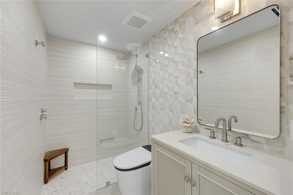 1095 Sandpiper St Property Photo 33
