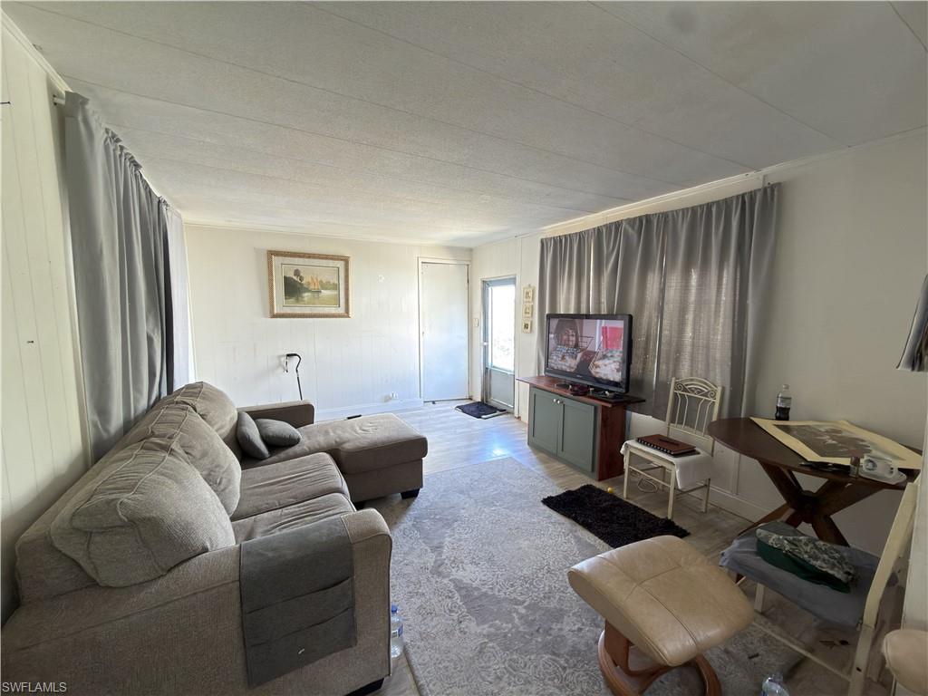 109 Enchanting Blvd Property Photo 4