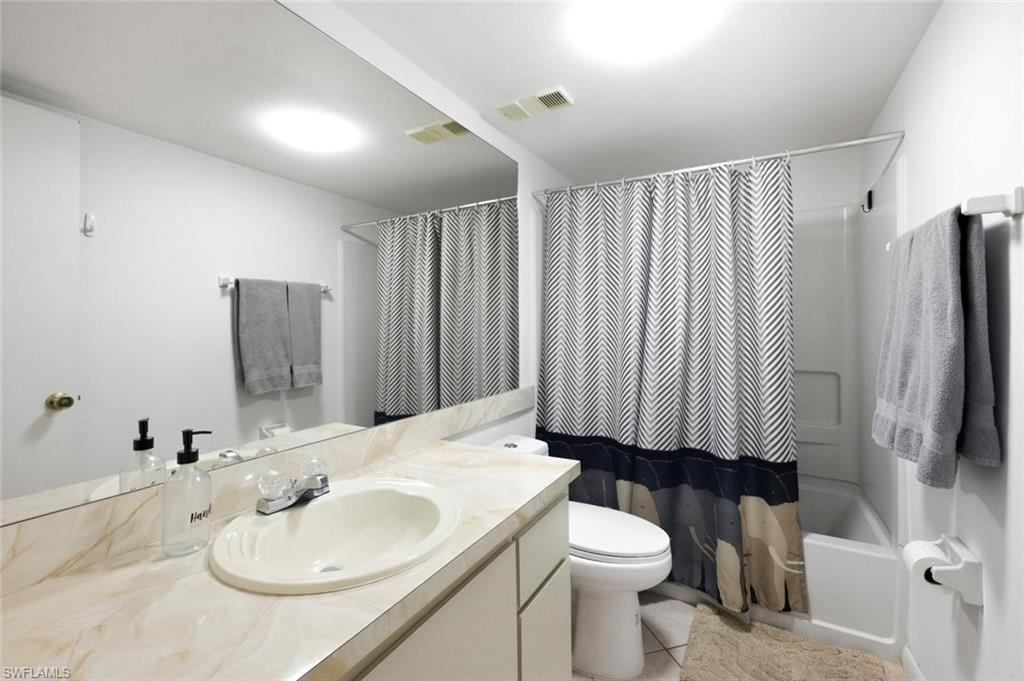 4070 Looking Glass Ln 10 Property Photo 21