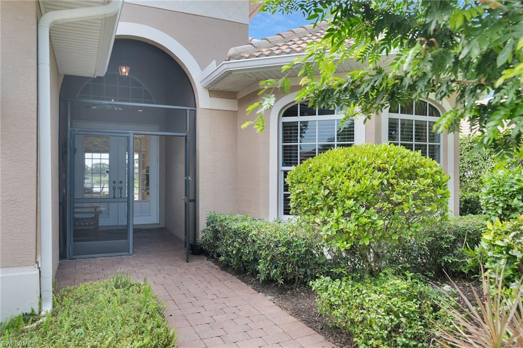 6718 Crowned Eagle Ln Property Photo 3