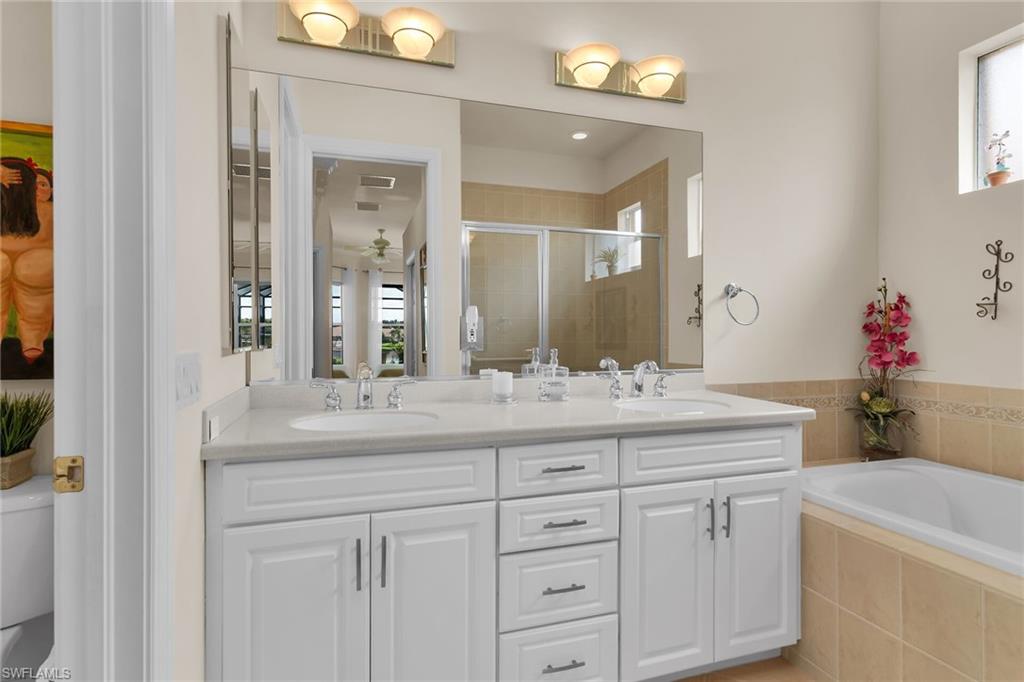 6718 Crowned Eagle Ln Property Photo 17