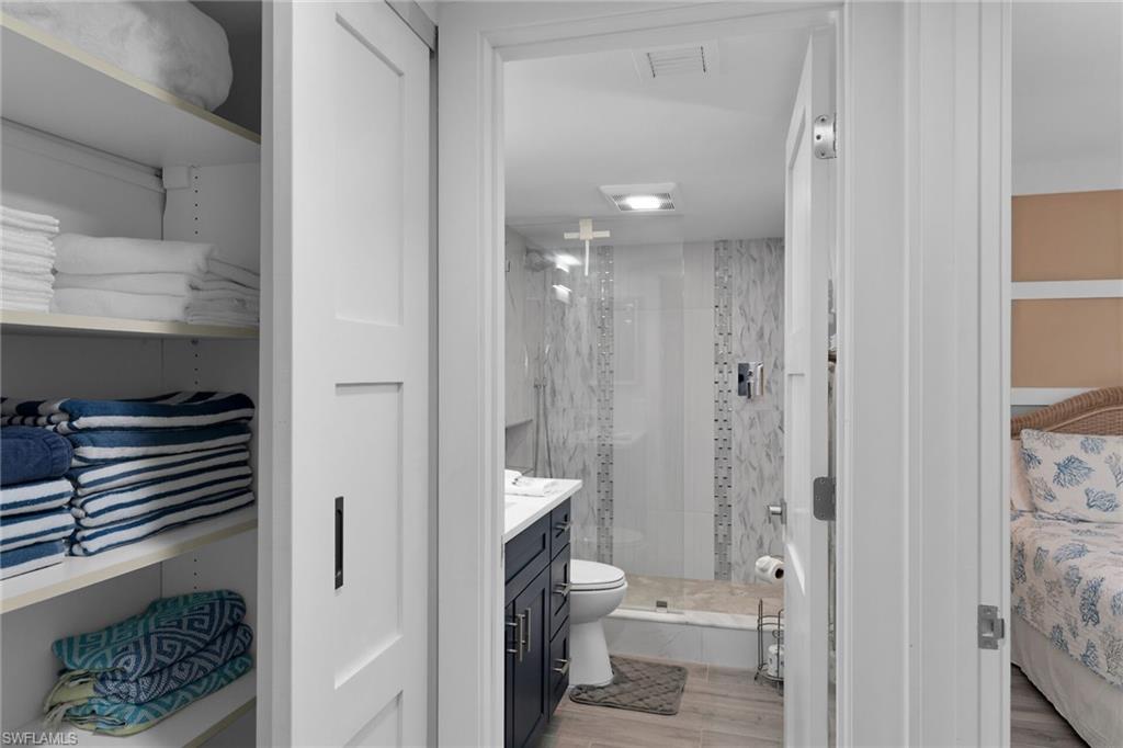 591 Seaview Ct A402 Property Photo 19