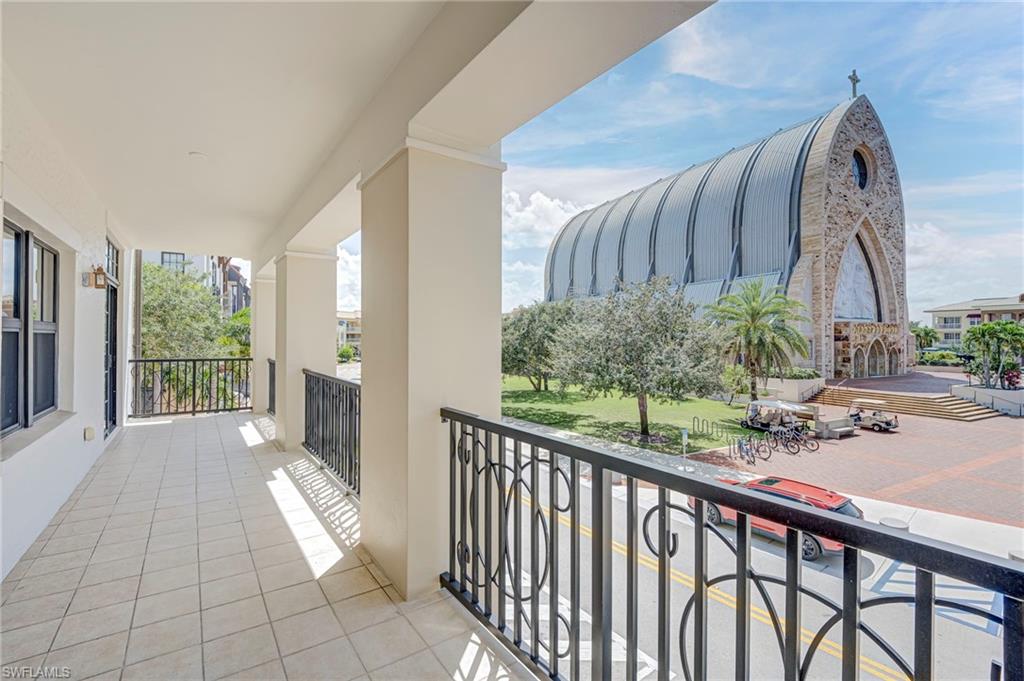 5060 Annunciation Cir 6204 Property Photo 1
