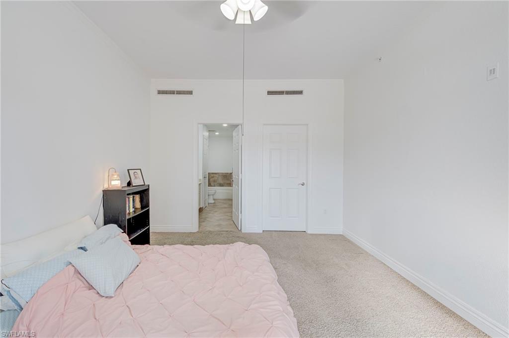 5060 Annunciation Cir 6204 Property Photo 13