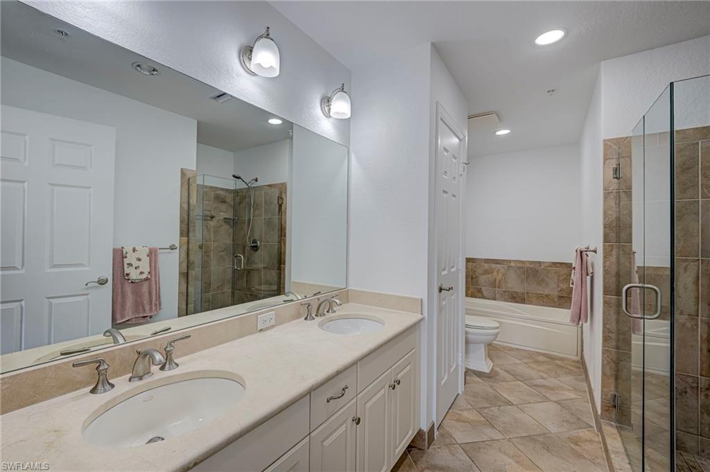 5060 Annunciation Cir 6204 Property Photo 16