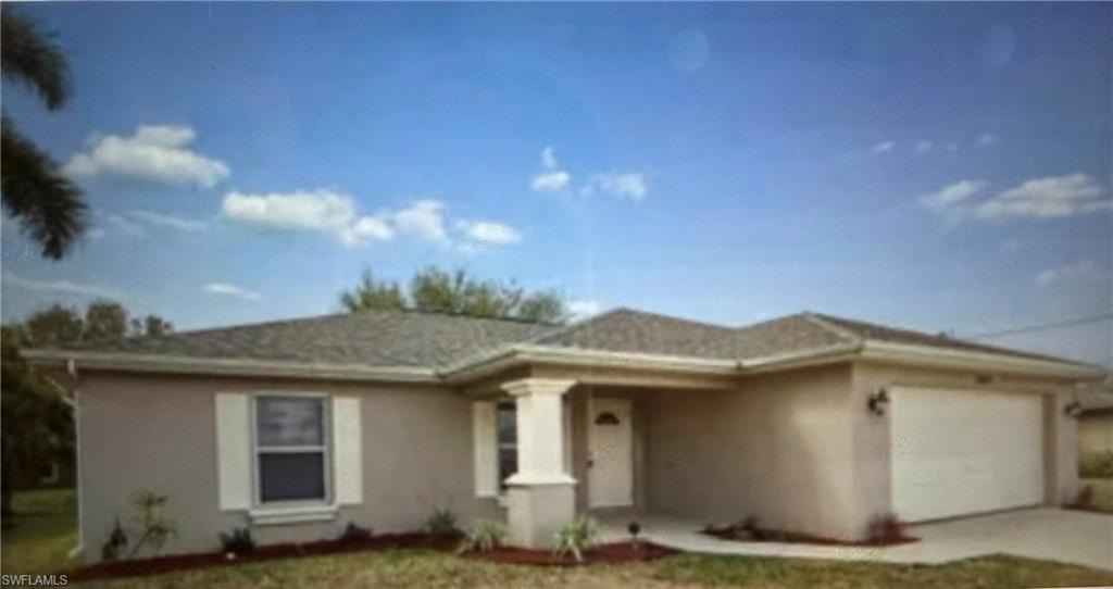 2846 3rd St Property Photo 2