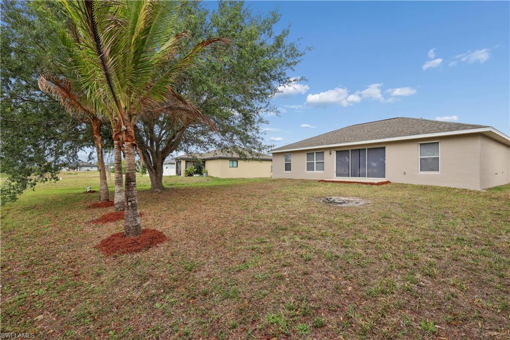 2846 3rd St Property Photo 3