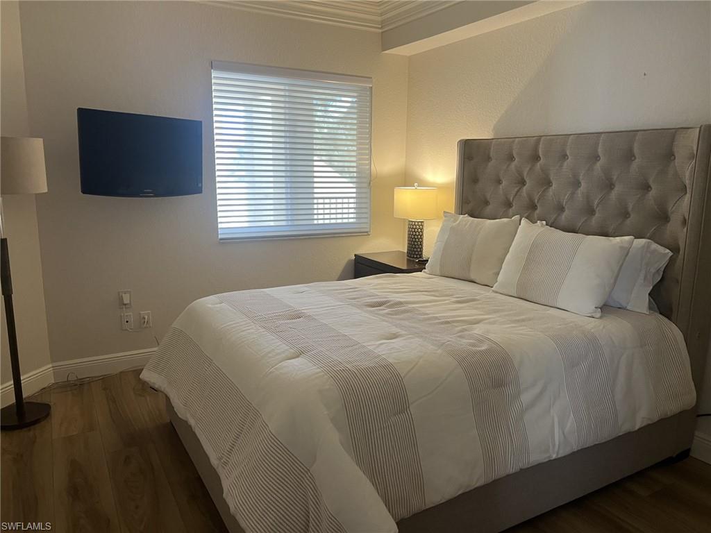 226030915 Property Photo 22
