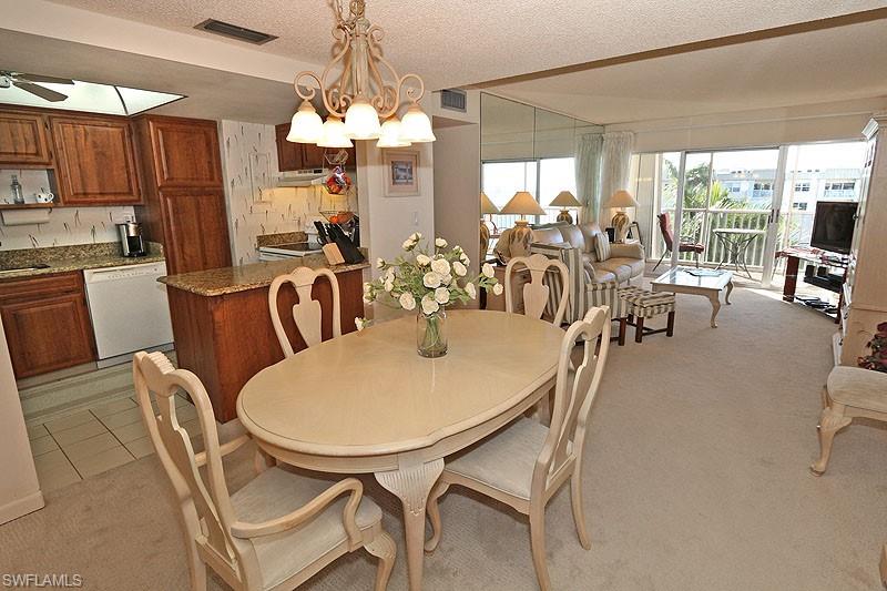 3443 Gulf Shore Blvd N 804 Property Photo 6