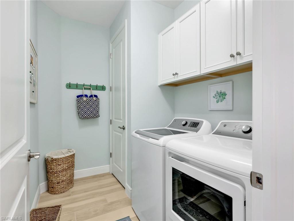 2543 Seychelles Dr 605 Property Photo 25