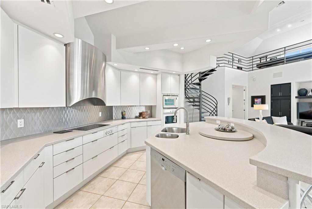 3491 Pond Apple Ct Property Photo 11