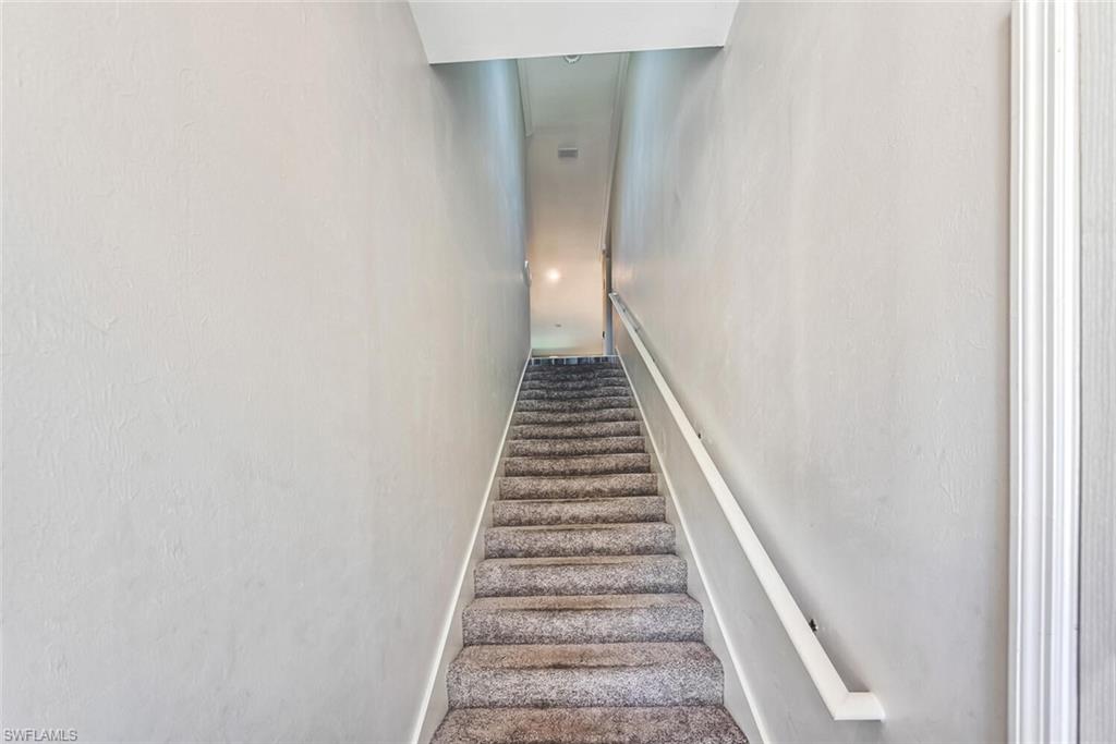6960 Avalon Cir 807 Property Photo 4