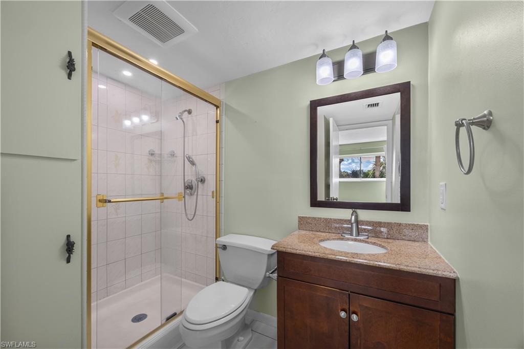 1004 Manatee Rd H206 Property Photo 12