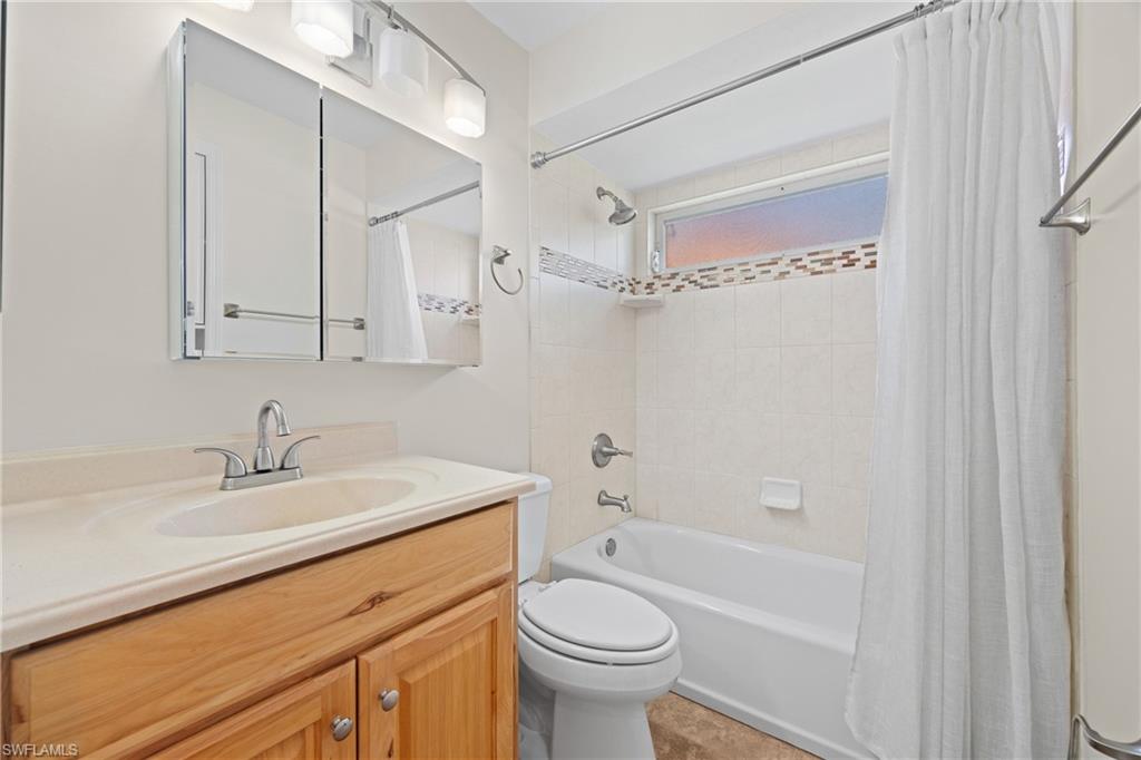 226030993 Property Photo 18