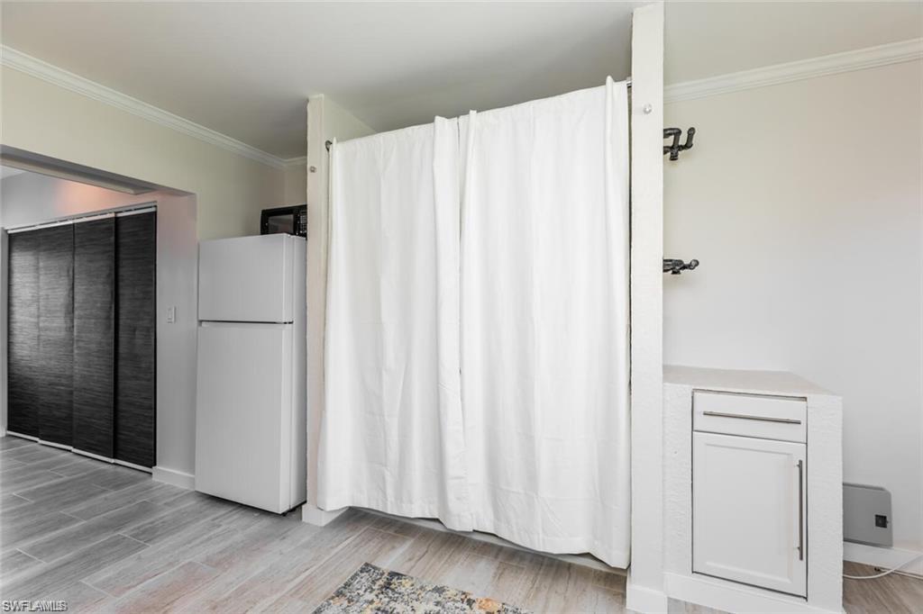 235 Seaview Ct B3 Property Photo 6