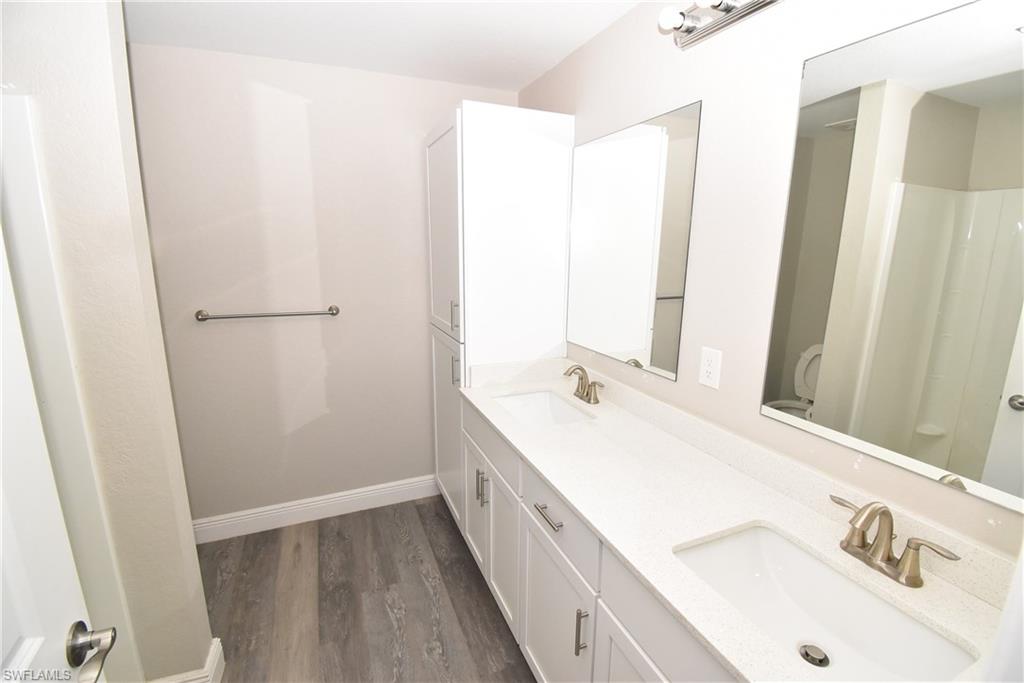 4306 Billingham Ln Property Photo 12