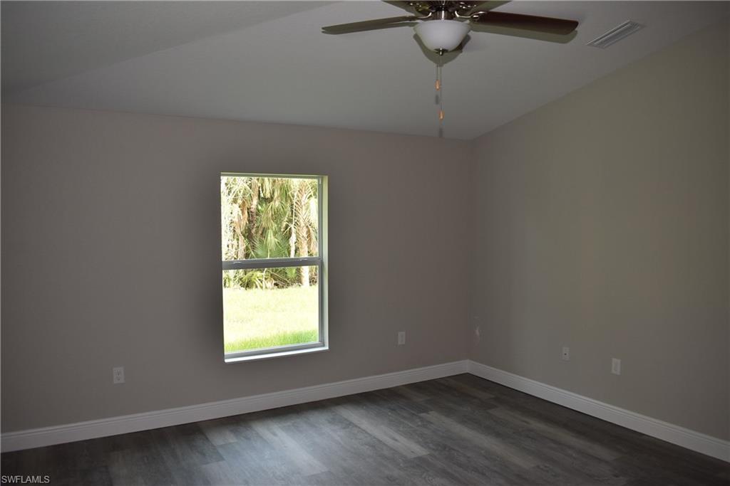 4306 Billingham Ln Property Photo 13