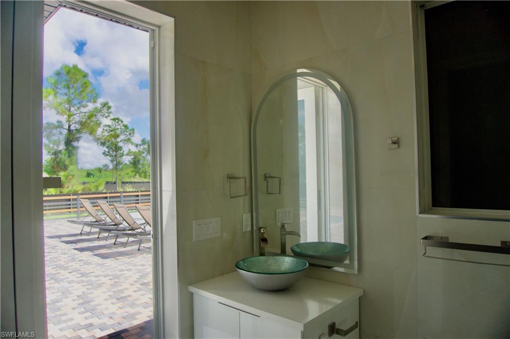 1002 Wagner Ave Property Photo 21