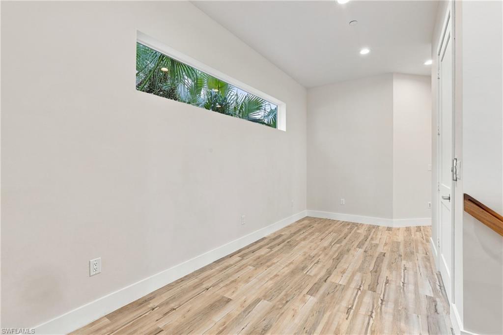 3967 Skyway Dr Property Photo 14