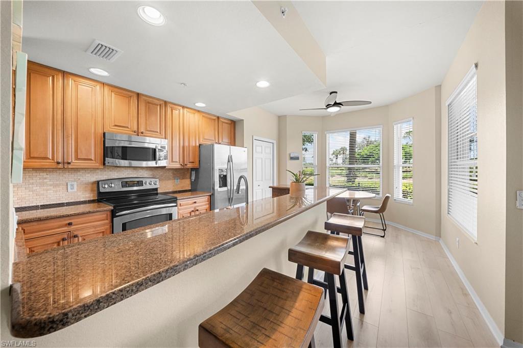 10290 Heritage Bay Blvd 3215 Property Photo 8